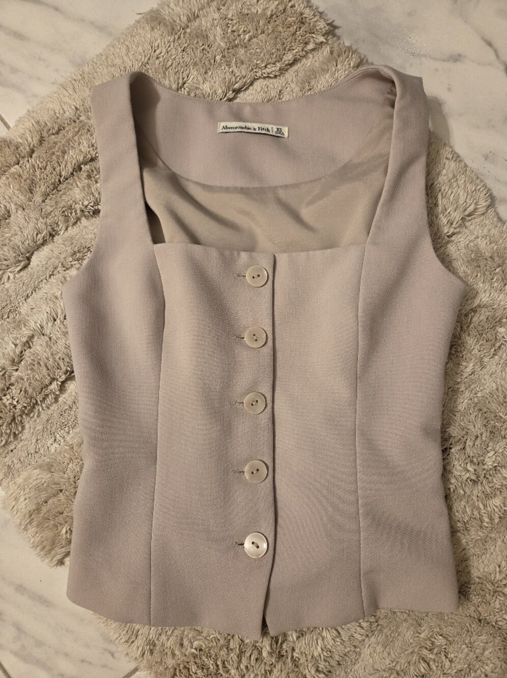 Abwrcrombie Xs Elegant Light Beige Button-Front Vest